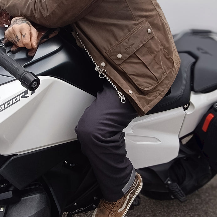 Sur pantalon de pluie ergonomique pour moto
