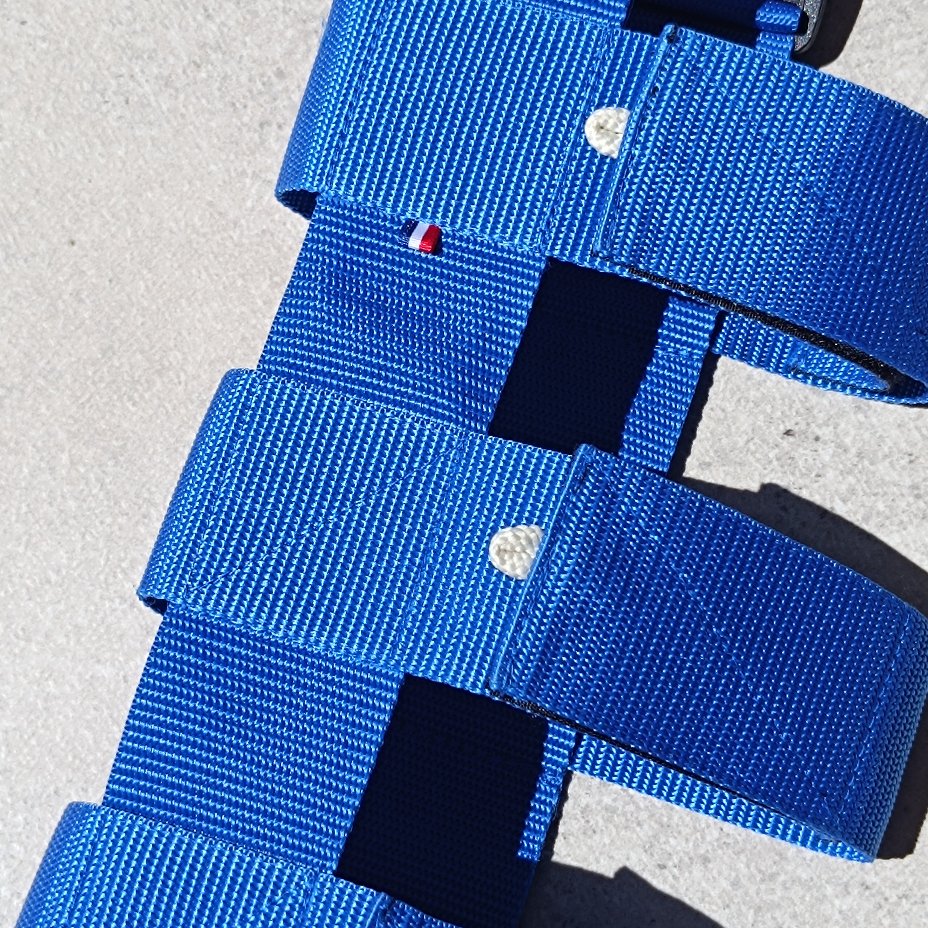 Porte batterie pour vélo électrique VAE universel bleu
