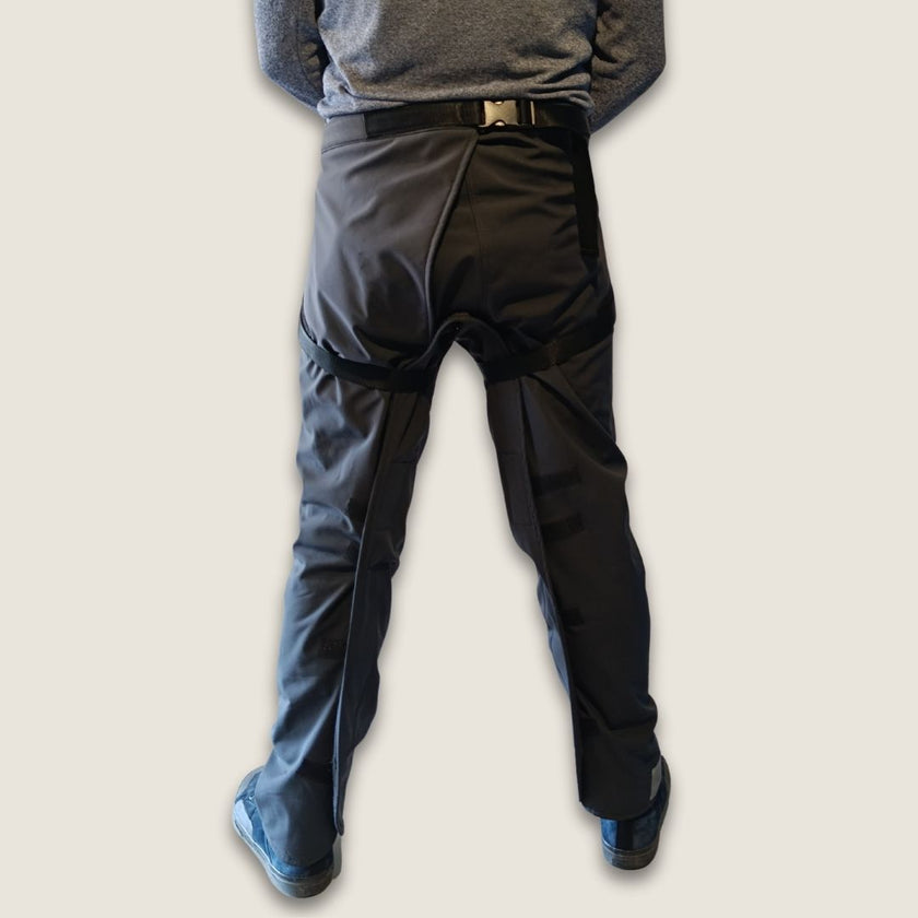 Le sur pantalon JUP-ON innove avec son design ergonomique et sans couture